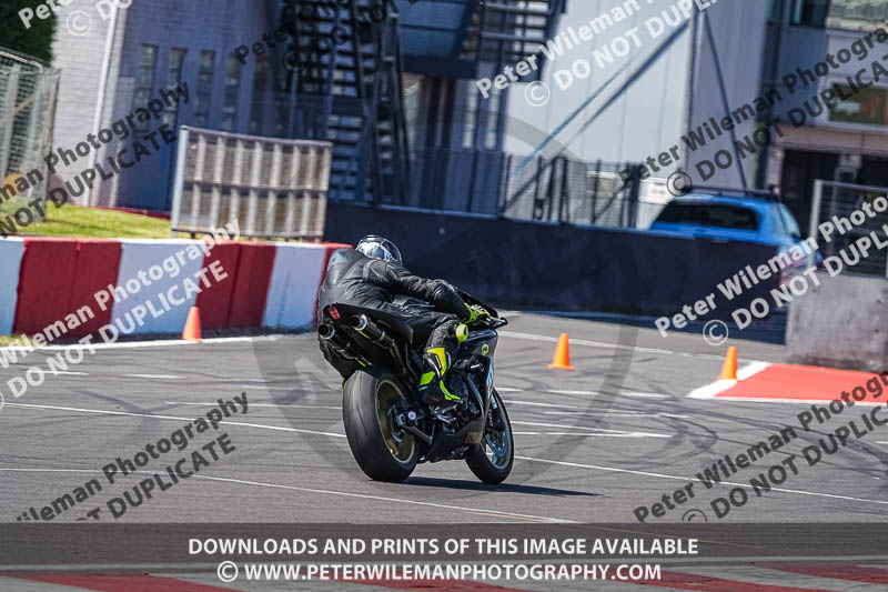 donington no limits trackday;donington park photographs;donington trackday photographs;no limits trackdays;peter wileman photography;trackday digital images;trackday photos